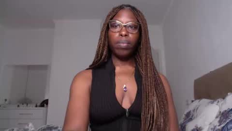 YourMadamIndigo online show from 02-17-25, 07:10