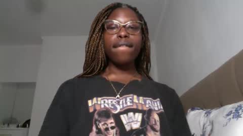 YourMadamIndigo online show from 02-20-25, 10:15