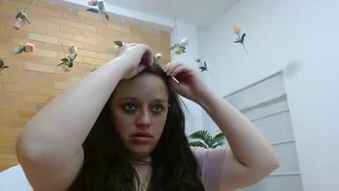 Camila  online show from 07-11-26, 06:54