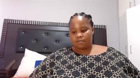 Snapshot of madamzee chatting on 01-02-25, 09:54 madamzee online show from 01-02-25, 09:54