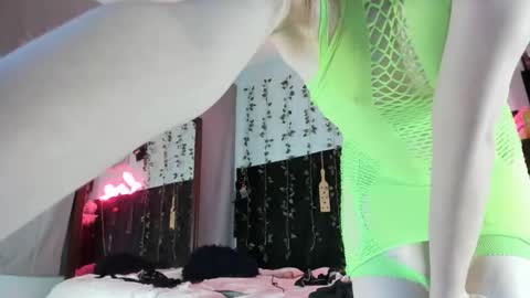 Maddi Avalon online show from 10-20-25, 04:02