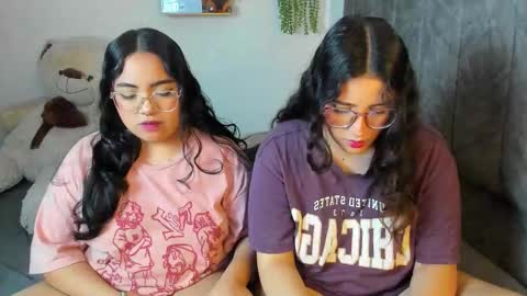 Maddie and Chelsea online show from 12-22-25, 11:18