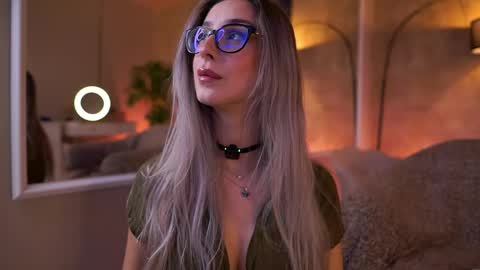 Maddie online show from 04-08-26, 07:36