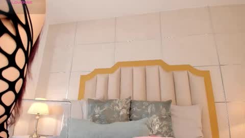    online show from 11-01-25, 11:18