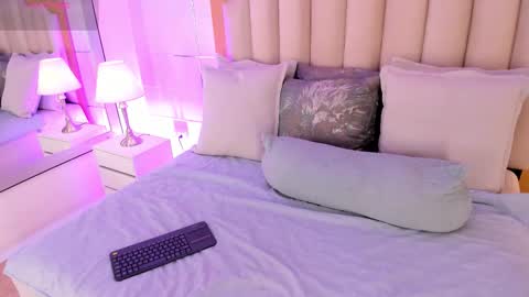    online show from 01-11-26, 06:02