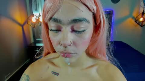 Snapshot of maddiiebrooks chatting on 12-06-24, 05:55 Maddie online show from 12-06-24, 05:55