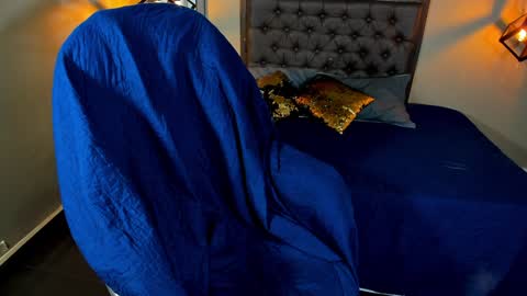 Snapshot of maddiiebrooks chatting on 12-11-24, 05:04 Maddie online show from 12-11-24, 05:04