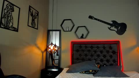 Snapshot of maddiiebrooks chatting on 12-14-24, 07:46 Maddie online show from 12-14-24, 07:46