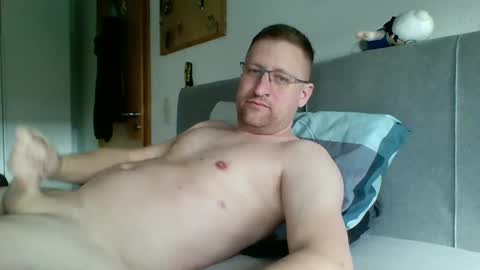 Snapshot of maddin8891 chatting on 02-01-25, 12:26 Maddin online show from 02-01-25, 12:26
