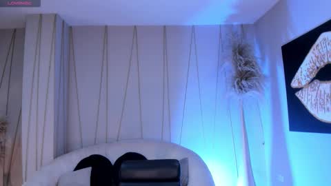 Maddison online show from 09-13-25, 03:39