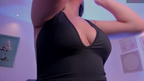 Maddison online show from 10-31-25, 07:26