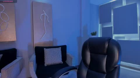 Maddison online show from 04-21-26, 07:17