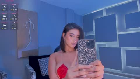 Maddison online show from 04-24-26, 08:00