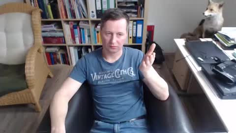 Snapshot of maddmax8 chatting on 01-15-25, 08:30 Mad4You online show from 01-15-25, 08:30