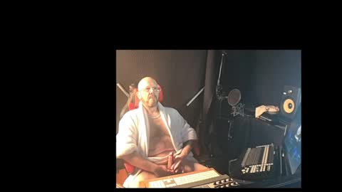 maddox840 online show from 04-28-26, 05:18