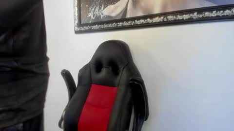 Maddox Santana online show from 02-13-25, 01:19