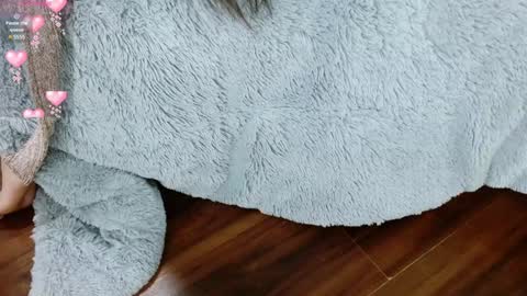 Snapshot of maddy_14 chatting on 01-29-25, 12:45 Maddy UwU online show from 01-29-25, 12:45