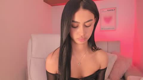 Snapshot of maddy_bronw chatting on 09-16-25, 11:17 Maddy online show from 09-16-25, 11:17