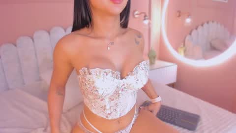 Maddy  online show from 12-27-24, 09:06