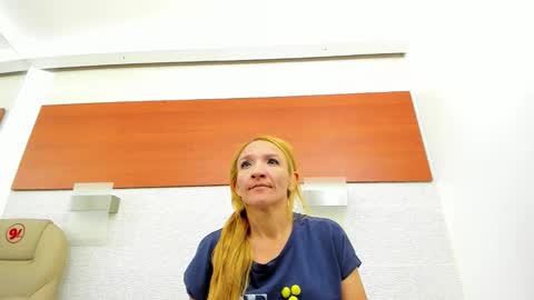 maddy cartter online show from 12-18-25, 10:10