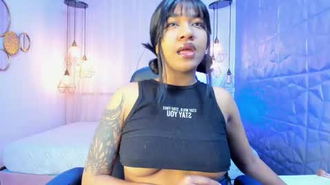 Maddy  online show from 11-20-25, 07:57