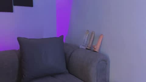 Maddy  online show from 02-11-25, 07:59