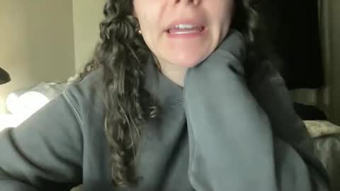 Snapshot of maddyhasyummypussy chatting on 03-09-26, 11:31 maddyhasyummypussy online show from 03-09-26, 11:31