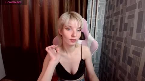 madelaines online show from 02-07-26, 03:43