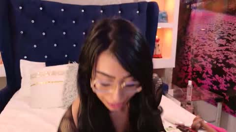 Snapshot of madele_hills chatting on 04-08-26, 08:03 Madelene hills online show from 04-08-26, 08:03