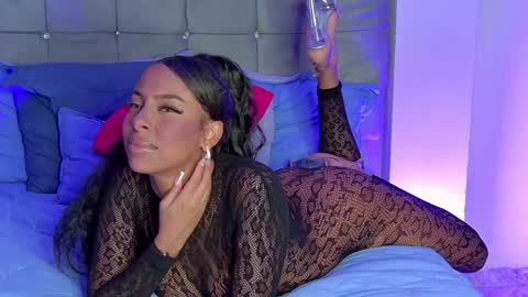 Snapshot of madeleinxxx_ chatting on 12-29-24, 09:06 madeleinxxx_ online show from 12-29-24, 09:06