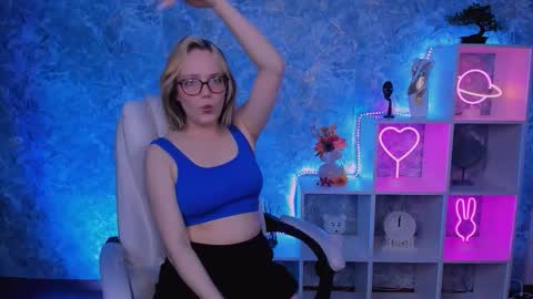 Madeline online show from 03-14-26, 05:24