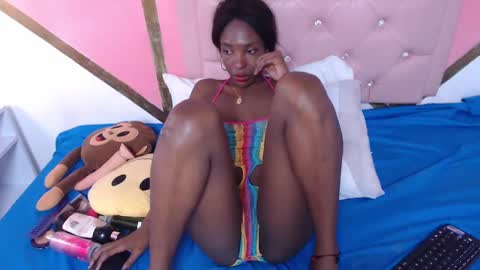 Snapshot of madeline_woods chatting on 01-06-25, 09:54 Madeline online show from 01-06-25, 09:54