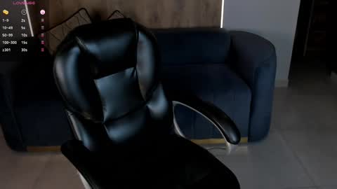 Snapshot of madelinefox_ chatting on 02-20-25, 07:55 Madeline online show from 02-20-25, 07:55