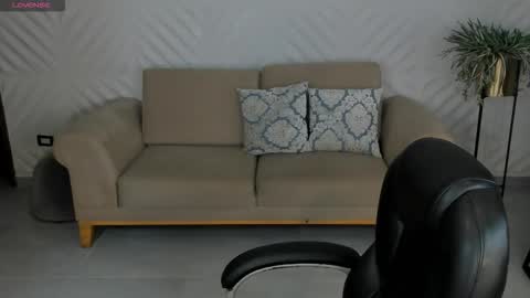 Madeline online show from 03-02-26, 09:16