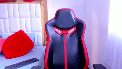 Madeline online show from 02-06-25, 10:53