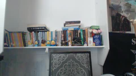 Letty online show from 09-16-25, 05:47