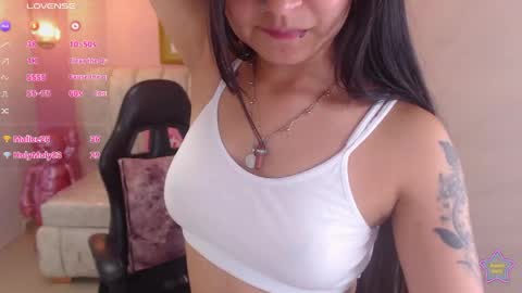 Snapshot of madhison_klain_s chatting on 05-27-26, 03:14 Madhison online show from 05-27-26, 03:14