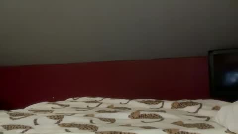 Snapshot of madibaby999 chatting on 10-03-25, 11:24 madibaby999 online show from 10-03-25, 11:24