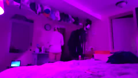 Madie Ray online show from 09-18-25, 06:26