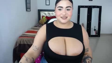 Snapshot of madinsoncopper chatting on 10-14-25, 11:16 madinsoncopper online show from 10-14-25, 11:16