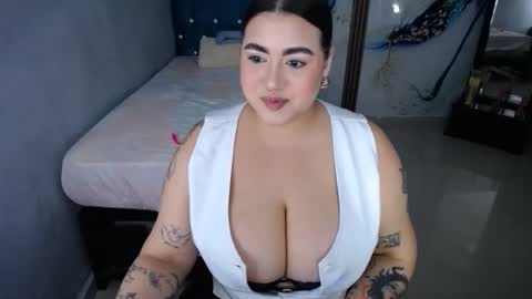 madinsoncopper online show from 11-26-25, 04:57