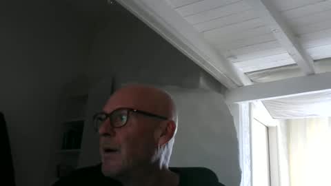 madio1187940 online show from 09-24-25, 12:08