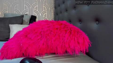   online show from 03-06-25, 04:08