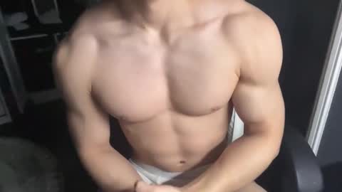 madisonboy2 online show from 11-11-25, 01:38