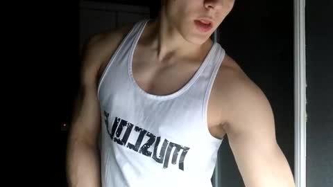 madisonboy2 online show from 02-01-26, 10:19