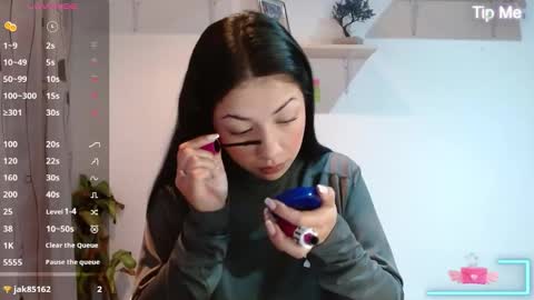 Madison Cambel online show from 12-05-24, 09:50