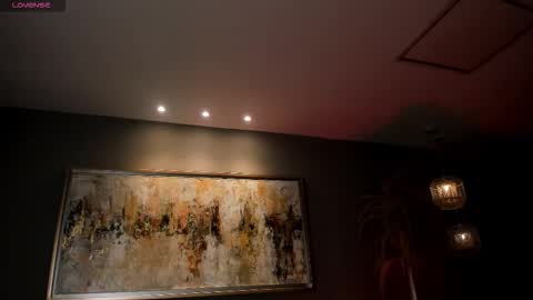 Snapshot of madisoncollinsx chatting on 12-22-25, 12:13 Maddi Collins online show from 12-22-25, 12:13