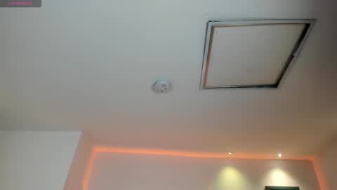 Snapshot of madisoncollinsx chatting on 02-11-26, 07:08 Maddi Collins online show from 02-11-26, 07:08