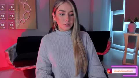 Snapshot of madisoncollinsx chatting on 02-19-26, 01:18 Maddi Collins online show from 02-19-26, 01:18