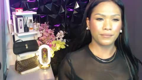 Snapshot of madisonwill_ chatting on 04-15-26, 12:45 MADISONWILL online show from 04-15-26, 12:45